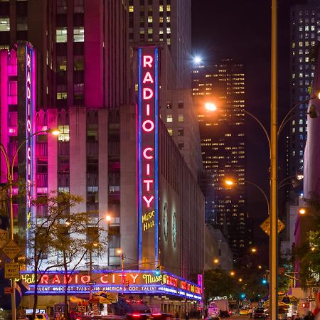 Holiday Inn Express - Times Square By Ihg New York Extérieur photo